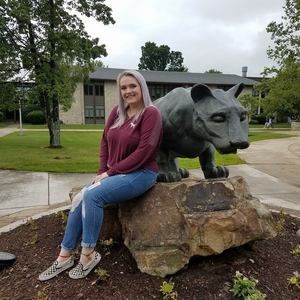 Meet your Posher, Kelsey